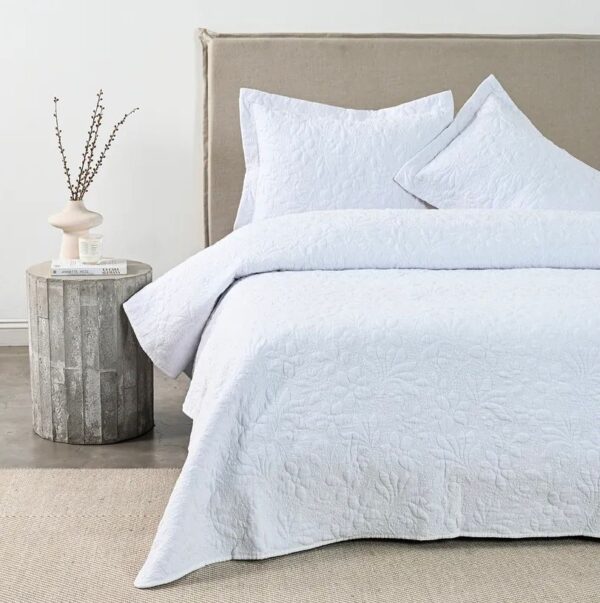 cubrecama garden white royal supreme